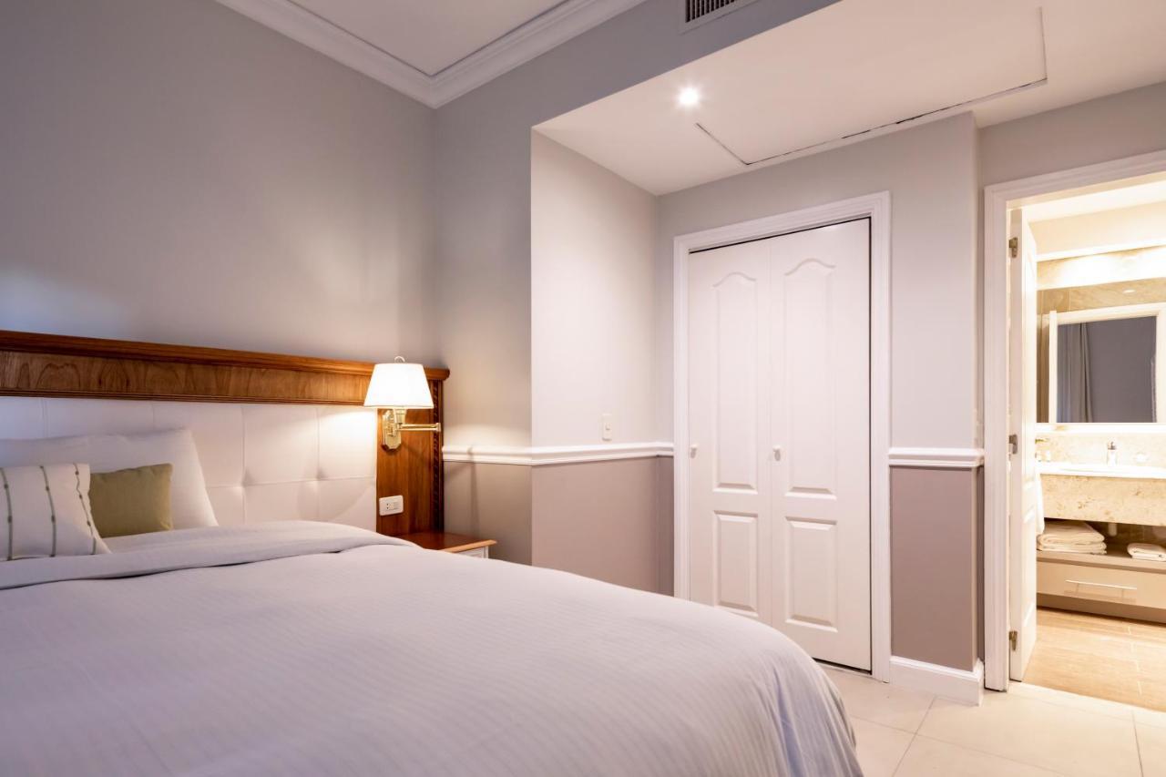 Hotel Villa Morra Suites Асунсьйон Екстер'єр фото