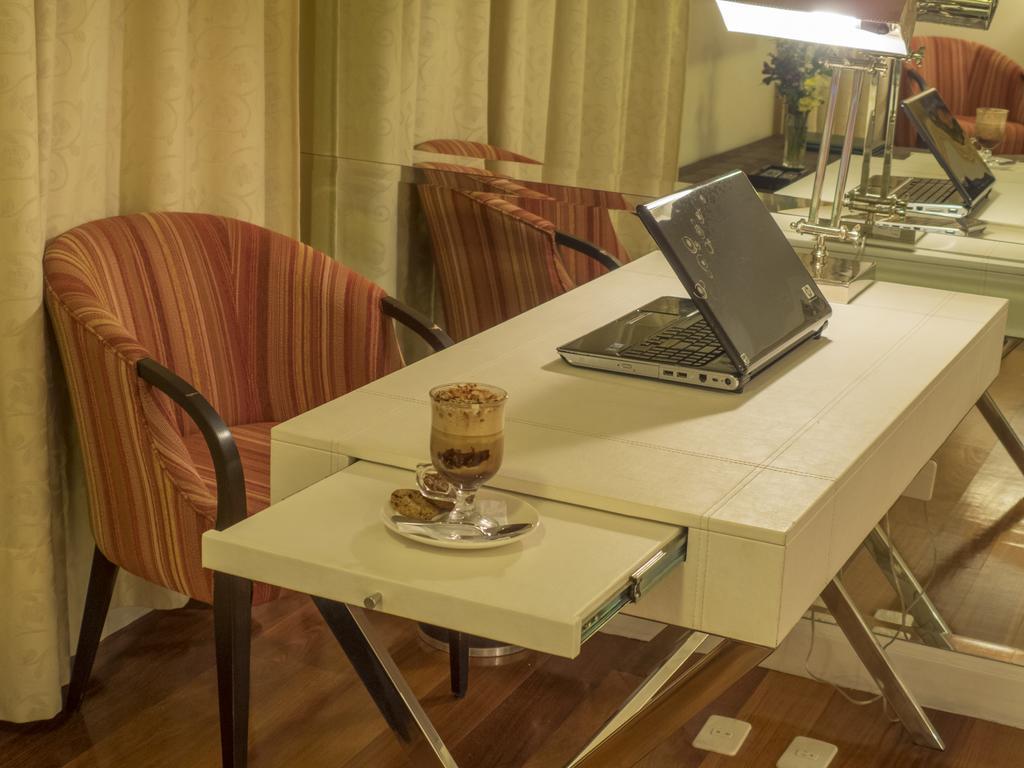 Hotel Villa Morra Suites Асунсьйон Екстер'єр фото