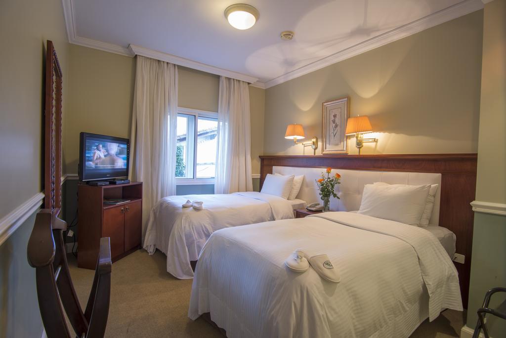 Hotel Villa Morra Suites Асунсьйон Екстер'єр фото